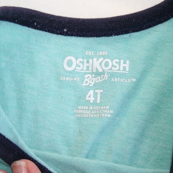 🦈 BOYS 4T SHARK TANK TOP & GRAY CANVAS SHORTS Sz 4/5 LOT KIDS PLAY CLOTHES - Picture 4 of 11